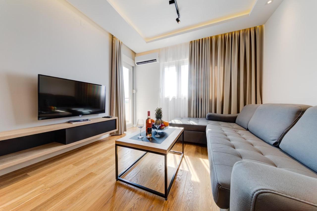 Apart Compliment Podgorica Exterior photo